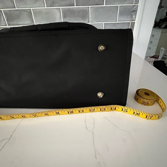 Samantha Brown Tote Purse Bag Black Nylon Travel Handbag Gold Fabric Interior - Picture 11 of 15